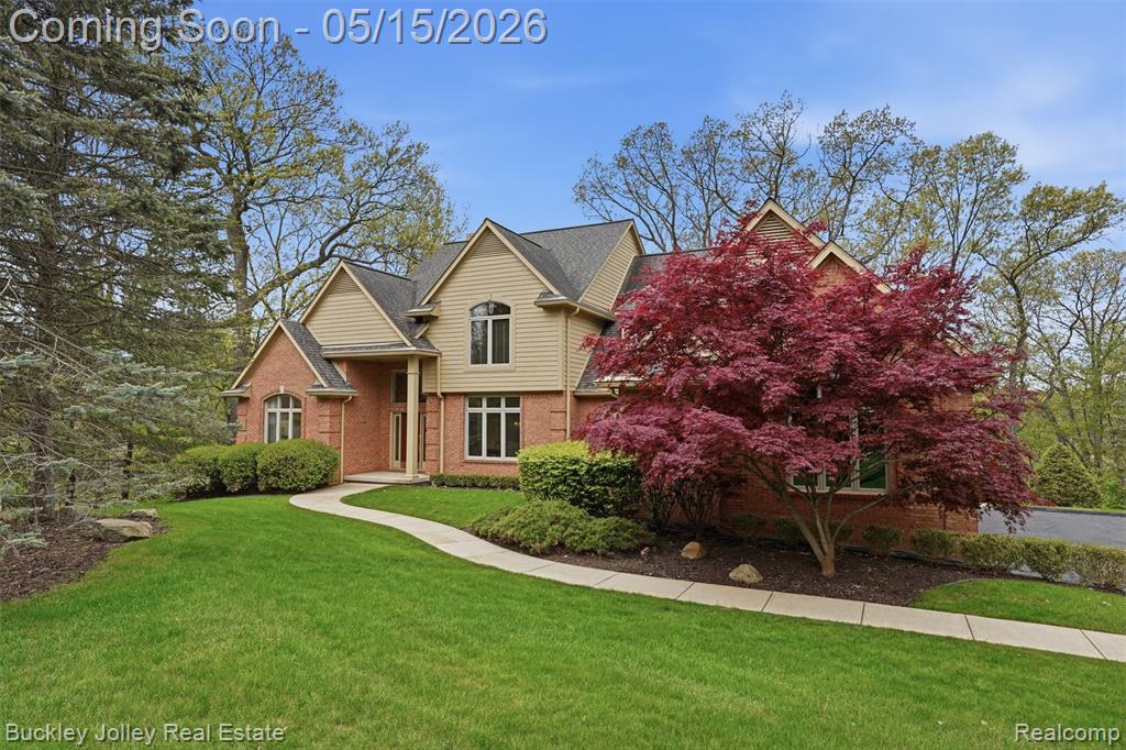 7919 Alta Vista Drive, Pinckney, MI 48169 — front exterior