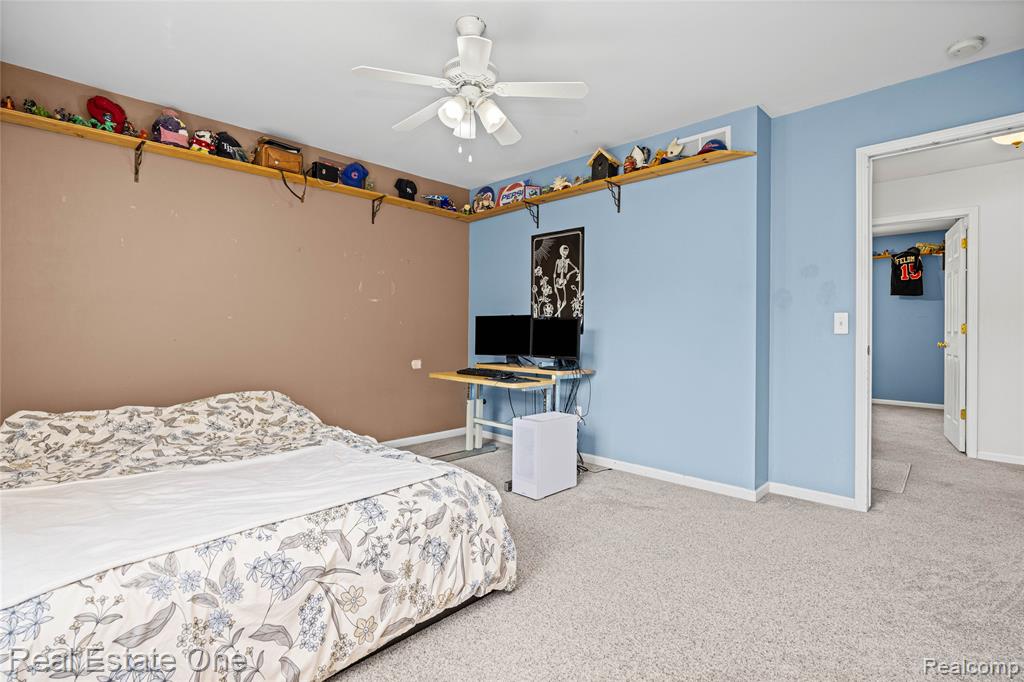 7570 Greenway Lane, West Bloomfield, MI 48324 — Photo 46