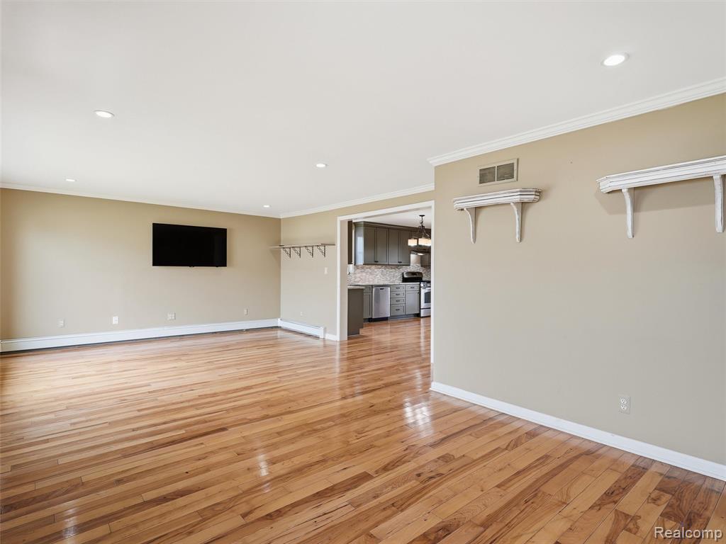 117 Kenyon Road, Algonac, MI 48001 — Photo 14