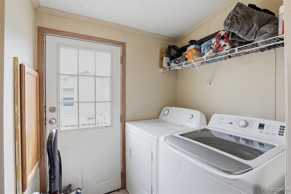 29220 Tanglewood, Flat Rock, MI 48134 — Photo 7