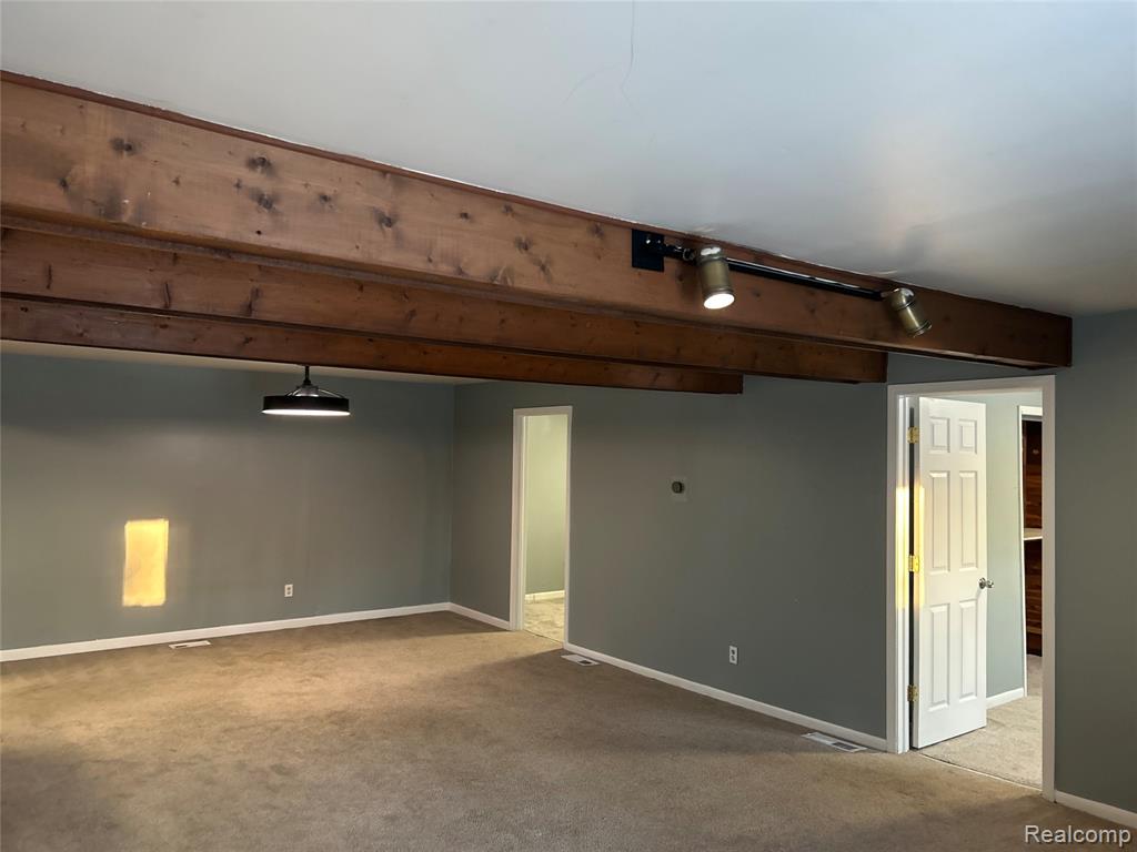 1290 Hunter Road, Brighton, MI 48114 — Photo 27