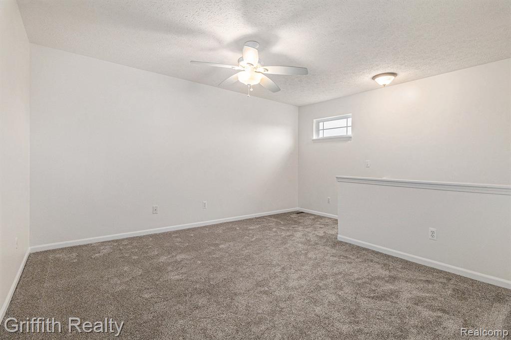 98 SEDUM, Howell, MI 48843 — Photo 19