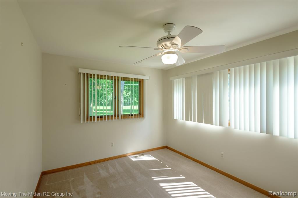 7181 MUERDALE, West Bloomfield, MI — Photo 27