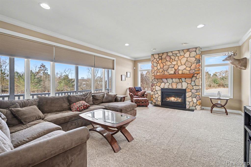 8399 Potter Road, Flushing, MI, 48433