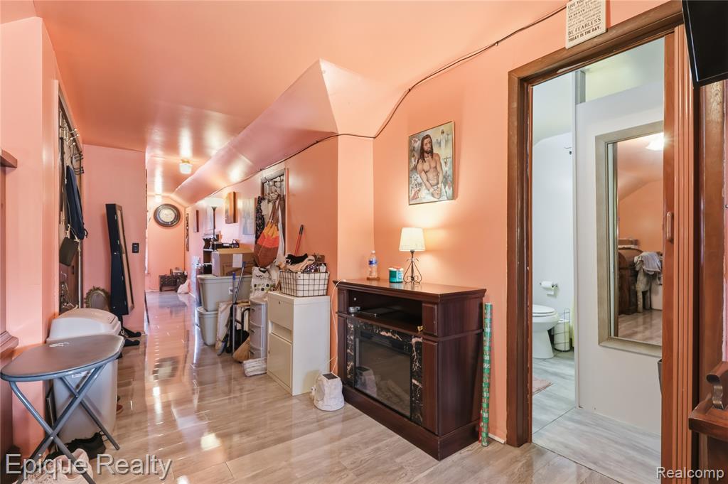 8311 Olympia Street, Detroit, MI 48213 — Photo 12