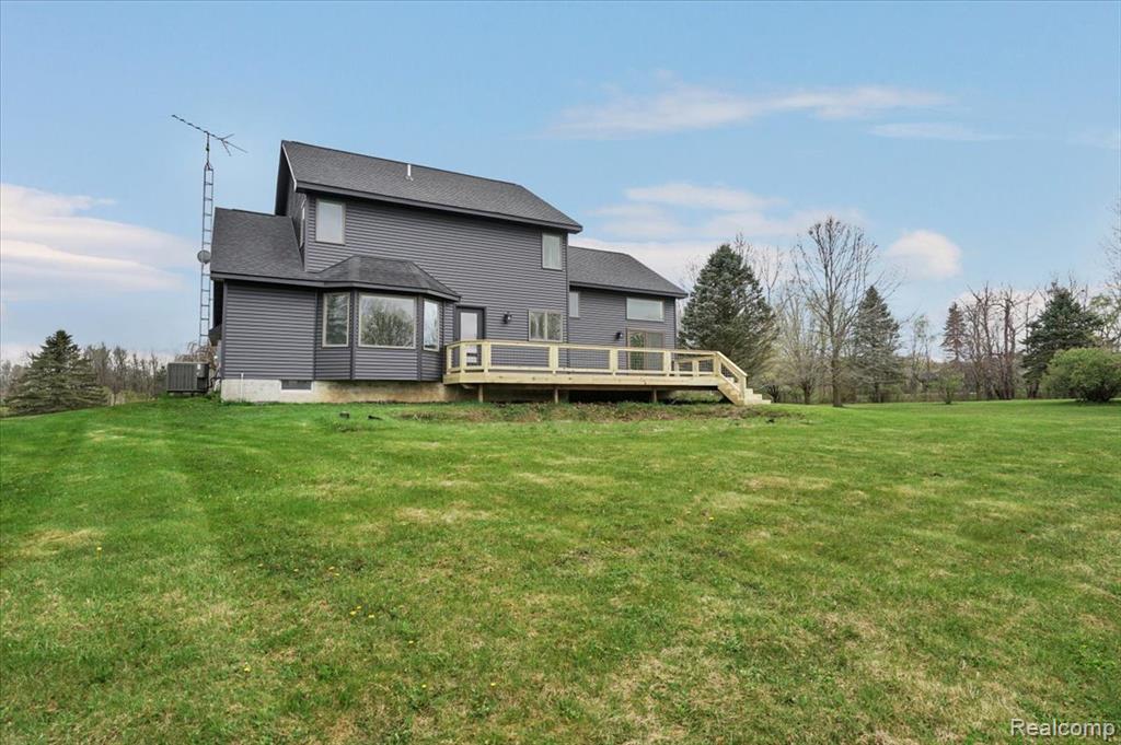 7341 Wood Pointe Drive, Almont, MI 48003 — Photo 40