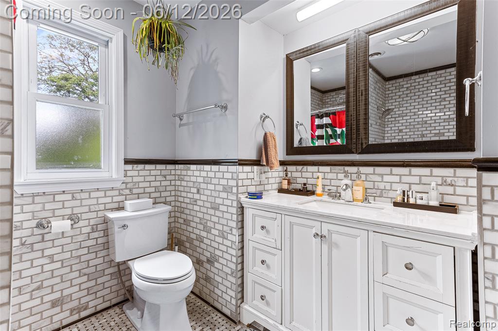 7641 La Salle Boulevard, Detroit, MI 48206 — Photo 28