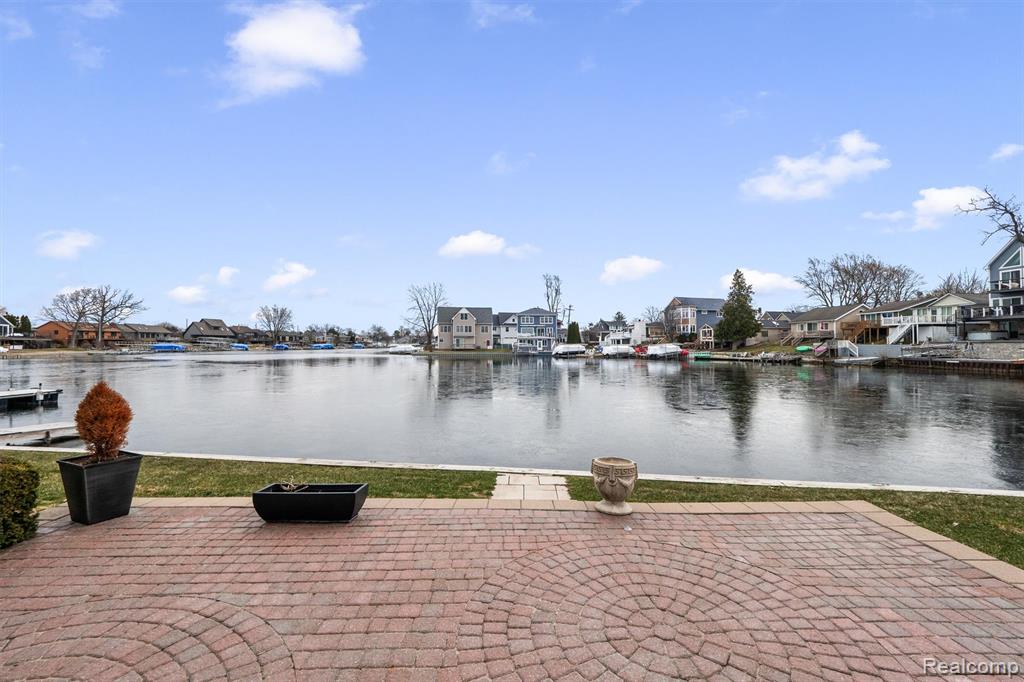 231 O'connor Street, Lake Orion, MI 48362 — Photo 8