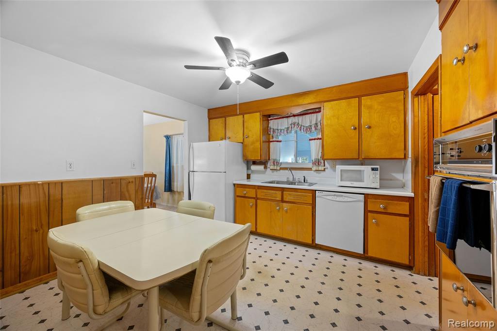 6135 Whittaker Road, Ypsilanti, MI 48197 — Photo 15