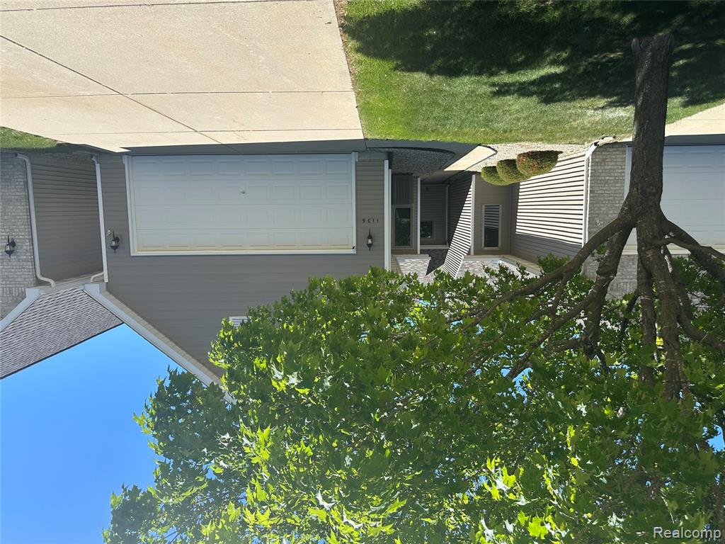 1136 Jenna Drive, Davison, MI 48423 — Photo 2