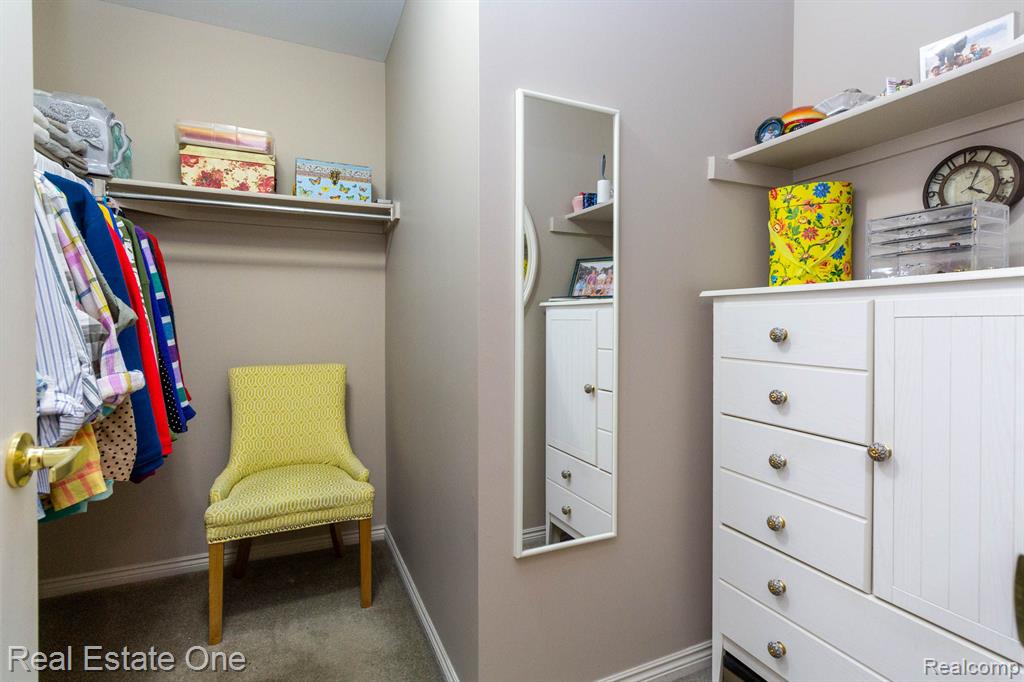 490 FRANKLIN LAKE Circle, Oxford, MI 48371 — Photo 33