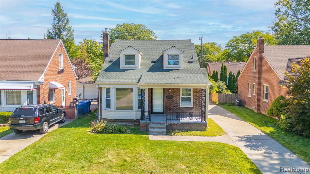 8128 Grayfield Street, Dearborn Heights, MI 48127 — Photo 3