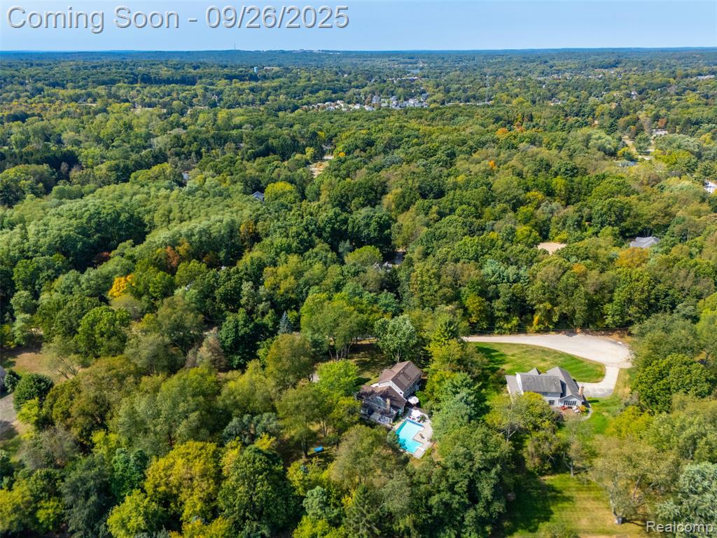 523 Uphill Road, Milford, MI 48381 — Photo 64