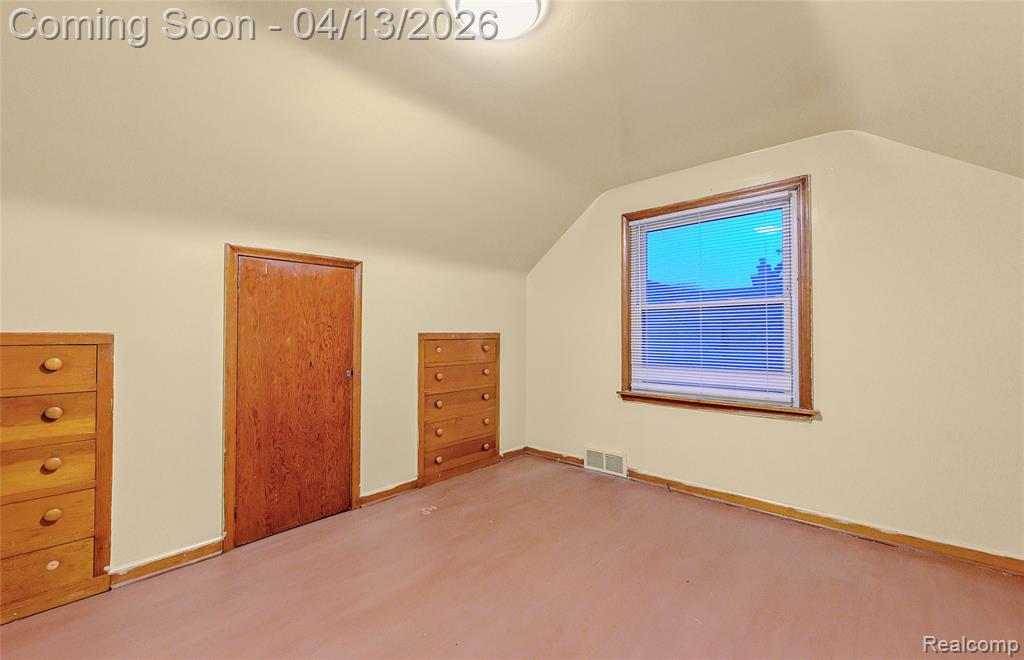 19730 Goulburn Street, Detroit, MI 48205 — Photo 11