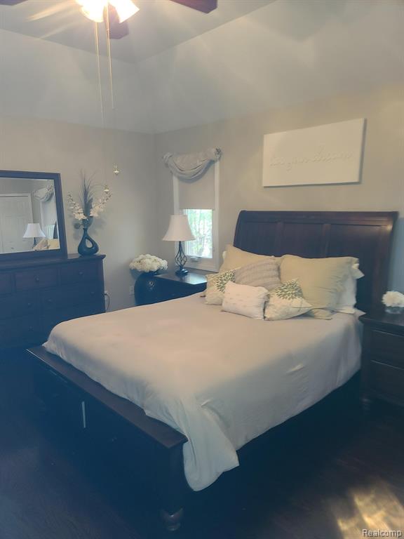 43201 POINTE Drive, Clinton Twp, MI 48038 — Photo 24