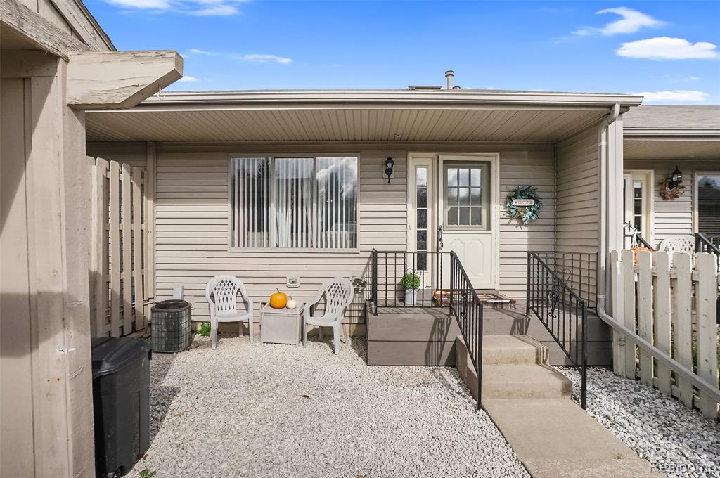 62512 Raleigh Court Court, 4, South Lyon, MI 48178 — Photo 5