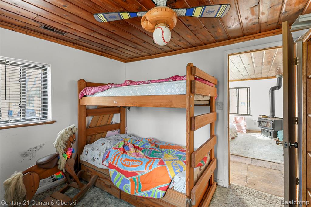 5094 Coshocton Drive, Waterford, MI, 48327