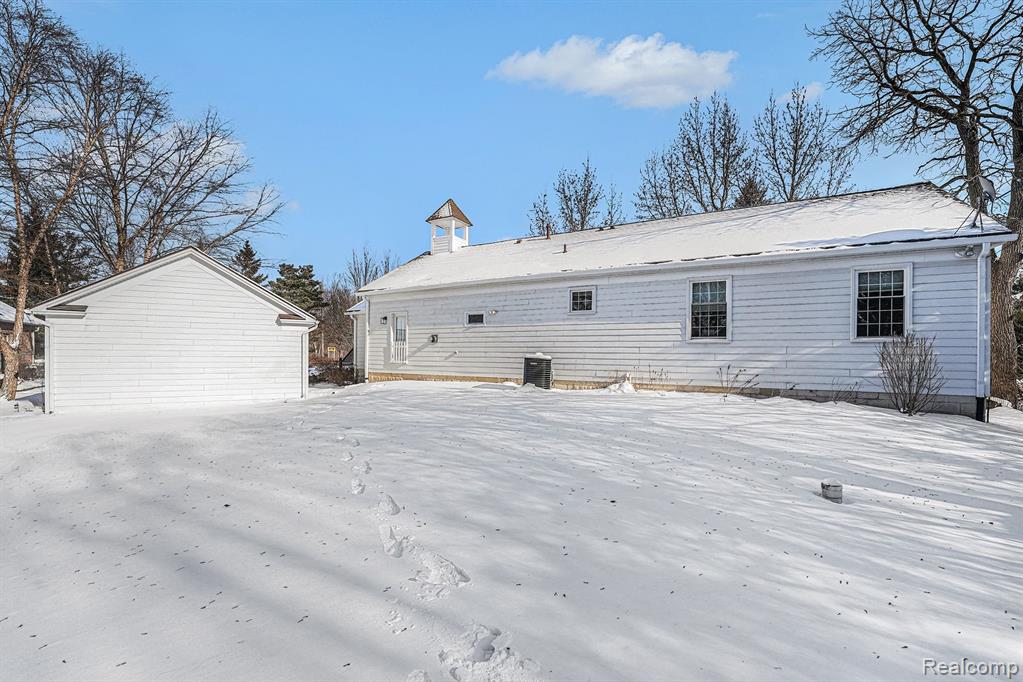 41415 Copper Creek Drive, Canton, MI 48187 — Photo 26