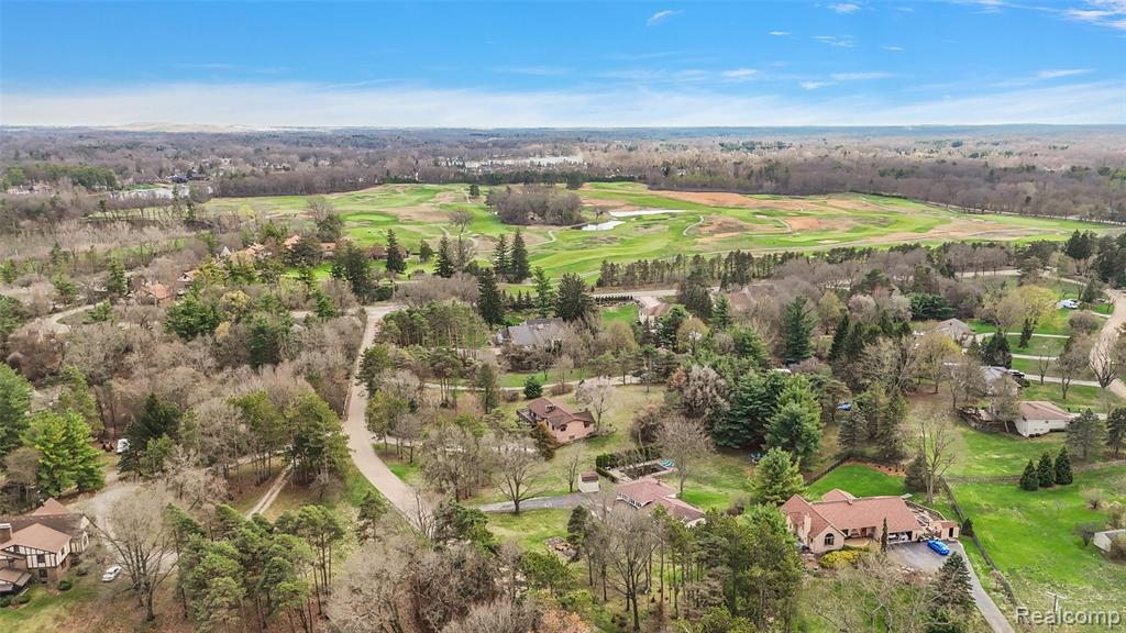 125 Cayuga Road, Lake Orion, MI 48362 — Photo 45
