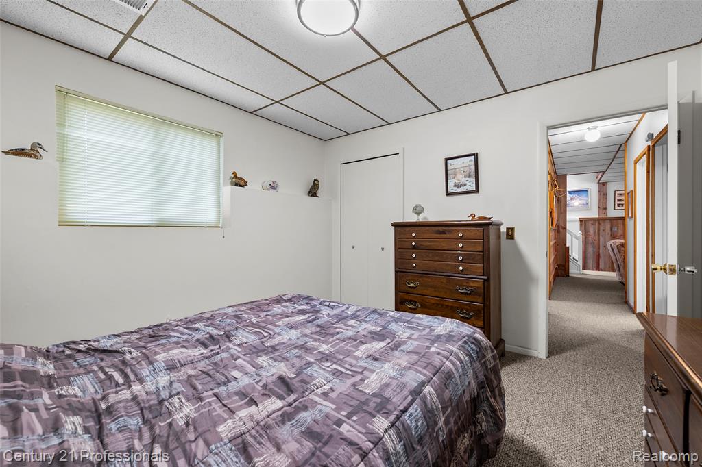 5135 Virgie Lane, West Bloomfield, MI 48324 — Photo 26