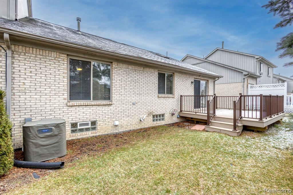 46436 Imperial Lane, Macomb, MI 48044 — Photo 27