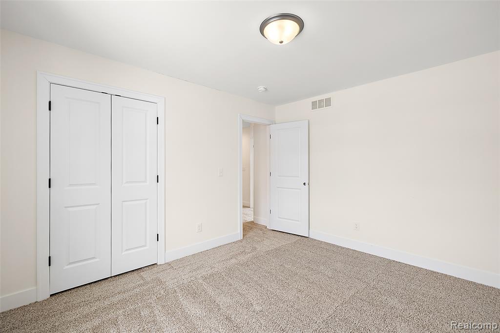 29700 Red Fox Lane, Chesterfield, MI 48047 — Photo 43