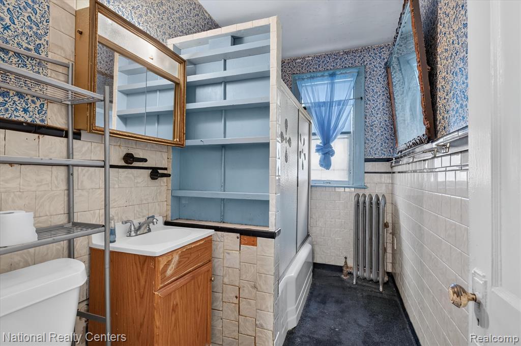 13814 Newbern Street, Hamtramck, MI 48212 — Photo 30