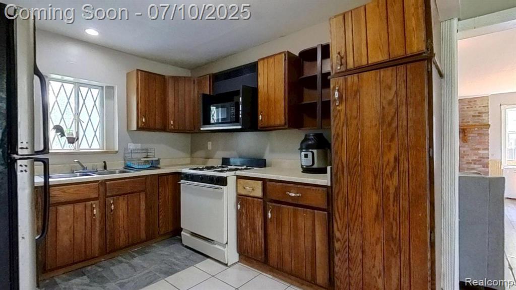 43948 Robson Road, Belleville, MI 48111 — Photo 14