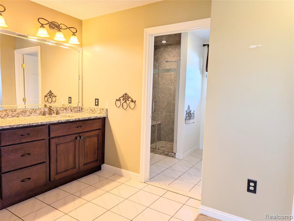285 W Irwin Street, Bad Axe, MI 48413 — Photo 57