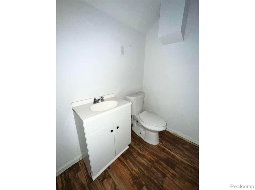 15211 Fairmount Drive, Detroit, MI 48205 — Photo 18