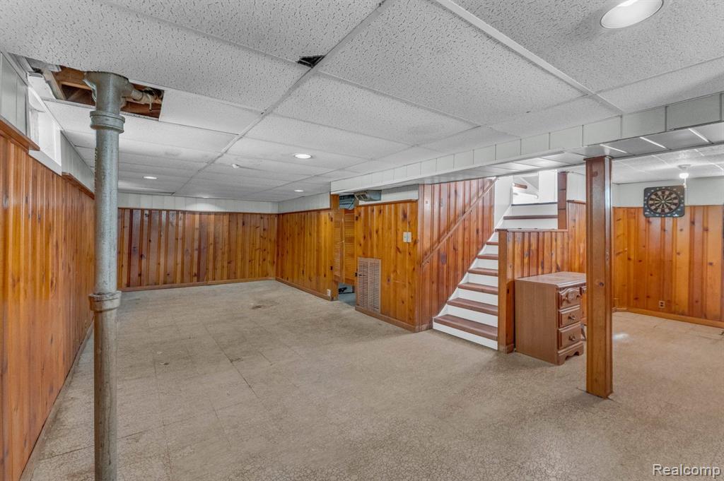 425 CLEVELAND Avenue, Lincoln Park, MI 48146 — Photo 14