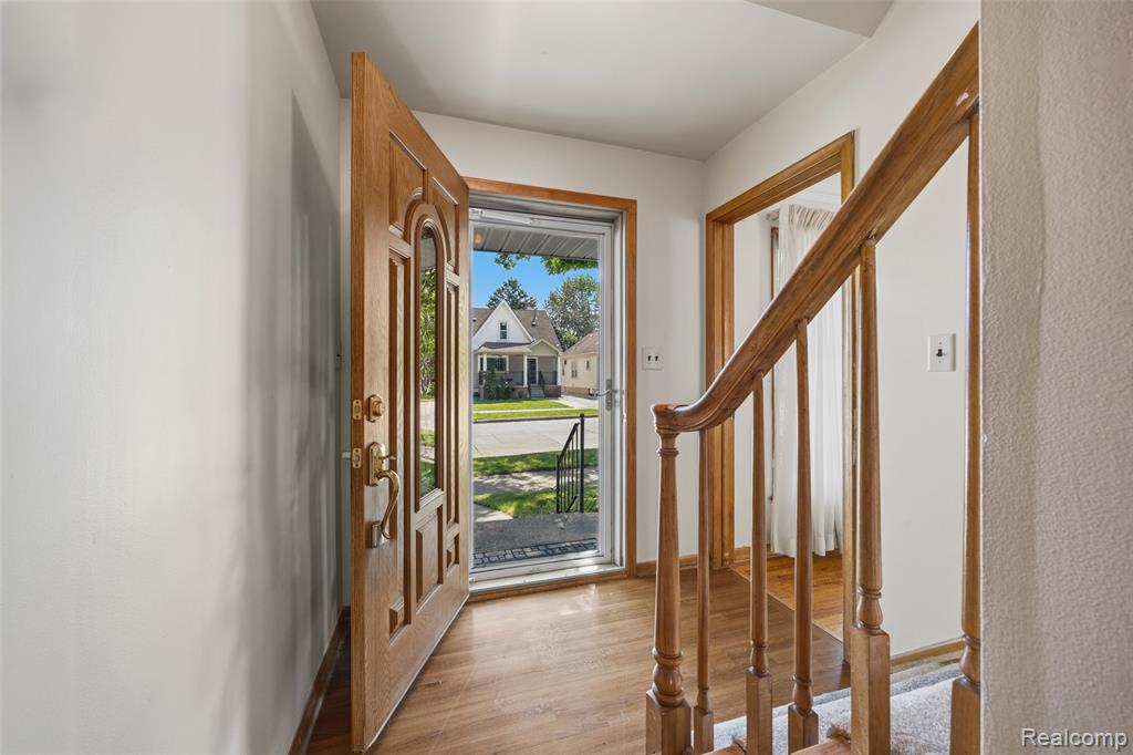 5041 Payne Avenue, Dearborn, MI 48126 — Photo 6