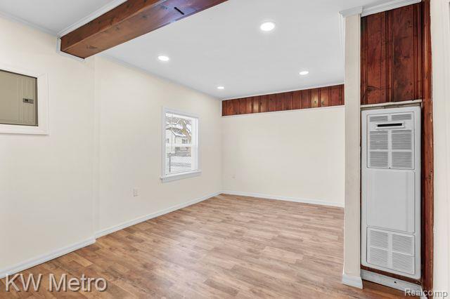 8135 REPUBLIC Avenue, Warren, MI 48089 — Photo 32