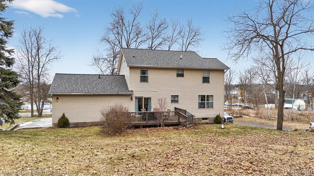 10129 Walnut Shores Drive, Fenton, MI 48430 — Photo 59