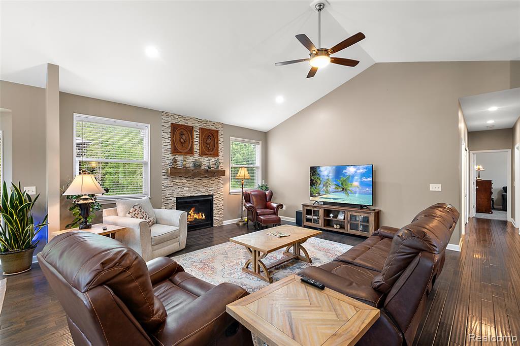 52 Parker Lane, Ortonville, MI 48462 — Photo 14