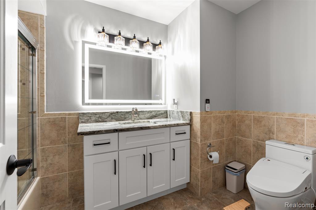 5615 Woodmire Drive, Shelby Twp, MI 48316 — Photo 32