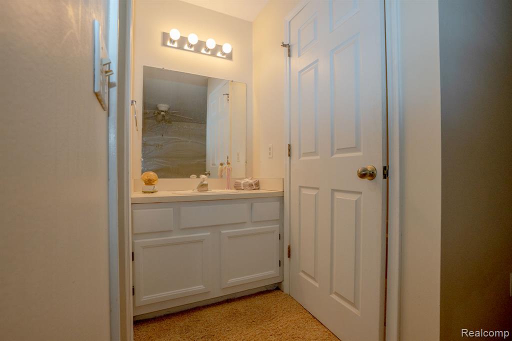 62 Rosebud Lane, Mount Clemens, MI 48043 — Photo 16