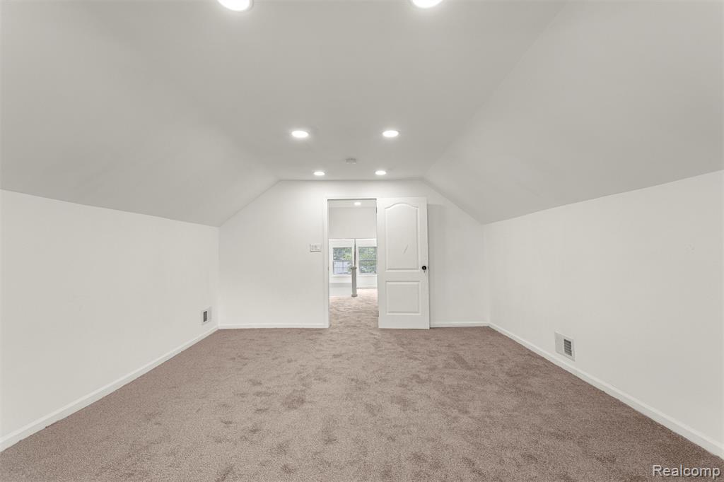 7432 Churchill Street, Detroit, MI 48206 — Photo 37