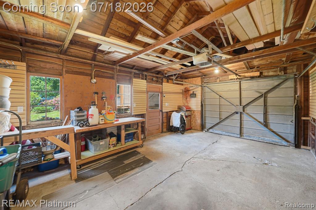 621 N Court Street, Howell, MI 48843 — Photo 63