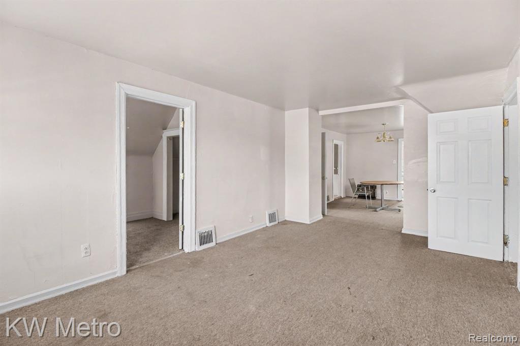 6345 Whitehead Street, Detroit, MI 48210 — Photo 8