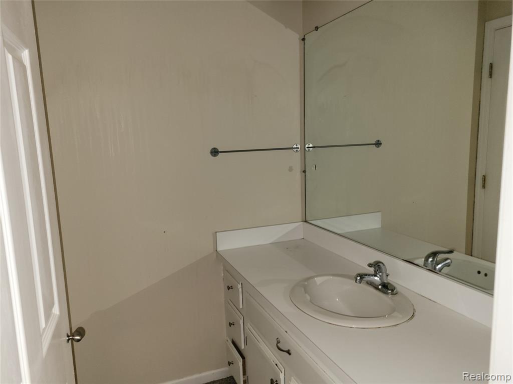 2672 Packard Street, Ann Arbor, MI 48104 — Photo 13