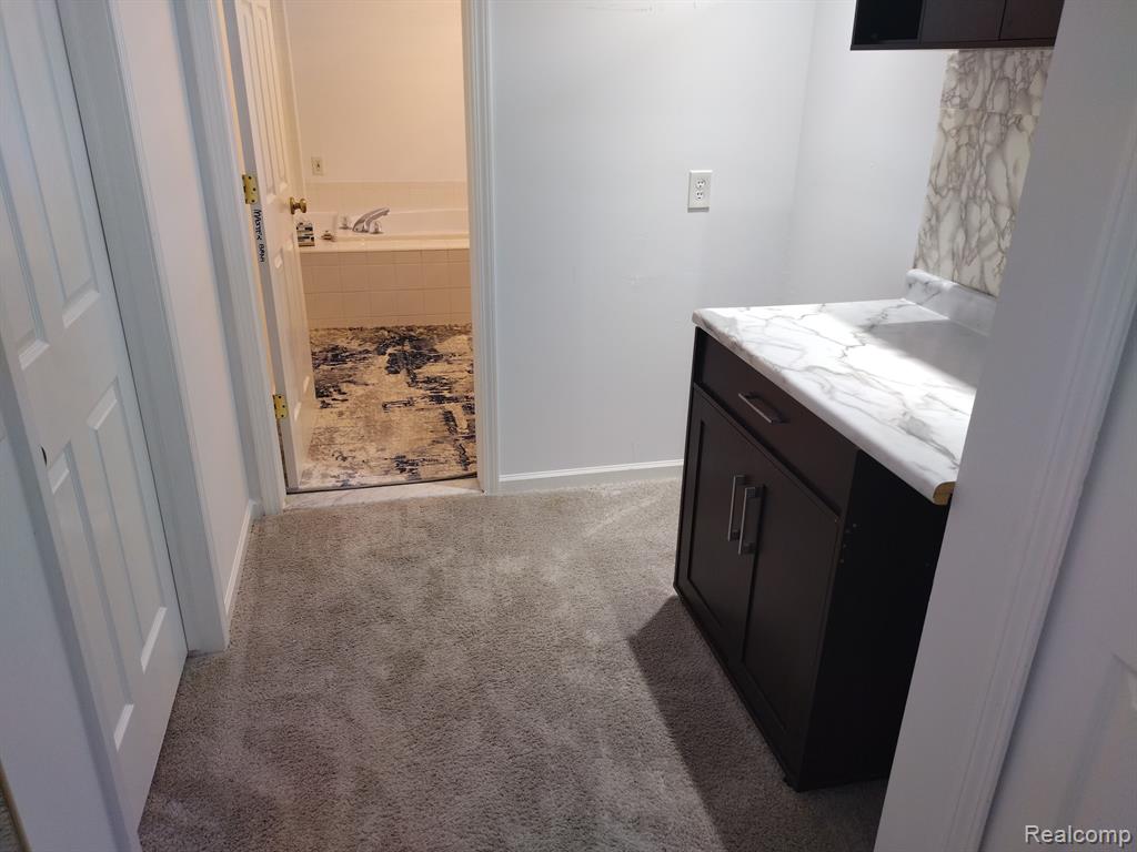8993 HAYMARKET Street, White Lake, MI — Photo 18