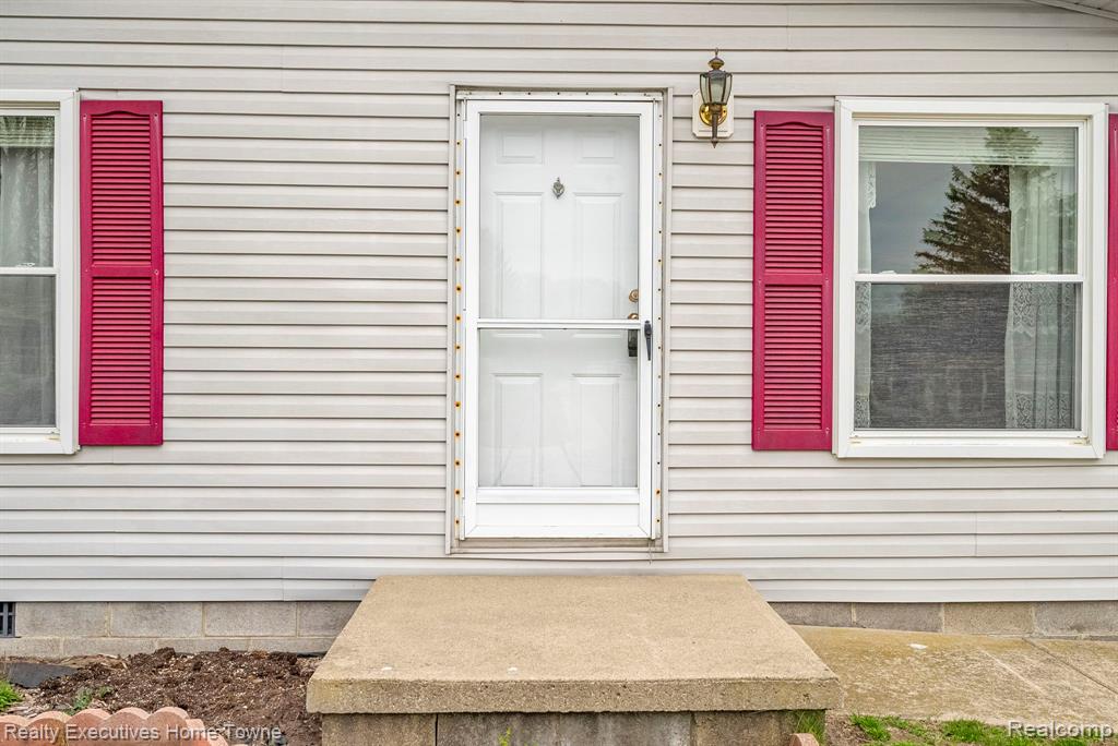 4333 24th Avenue, 2, Fort Gratiot, MI 48059 — Photo 2