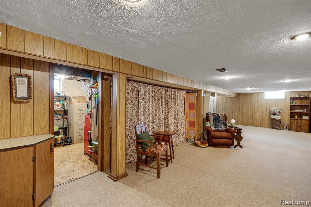 5214 Heath Avenue, Clarkston, MI — Photo 13