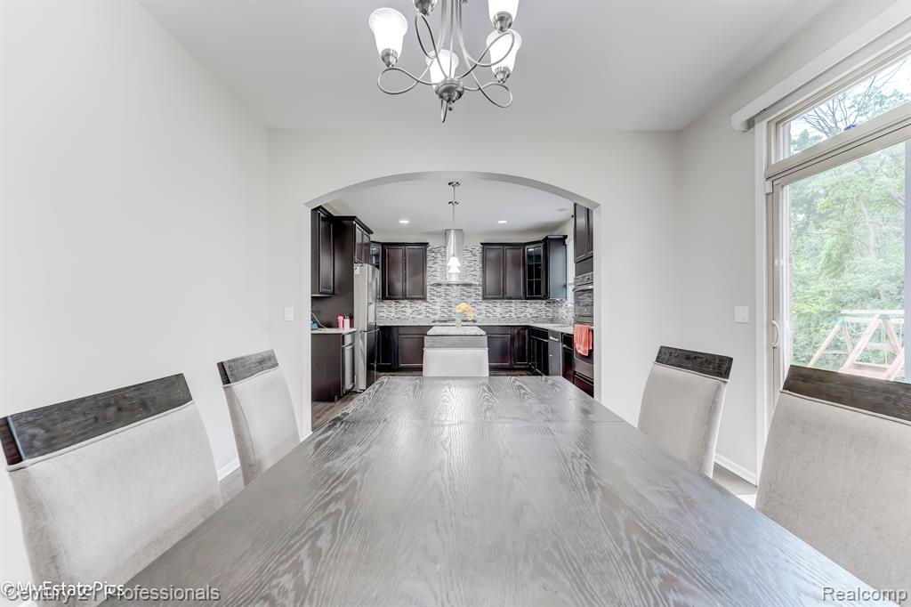 50784 SEVILLA Circle, Novi, MI — Photo 23