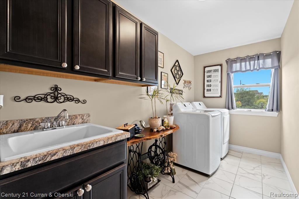 51693 Turnburry Drive, South Lyon, MI 48178 — Photo 27