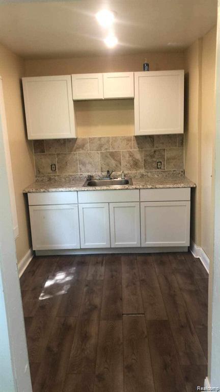 19403 ANDOVER Street, Highland Park, MI 48203 — Photo 2