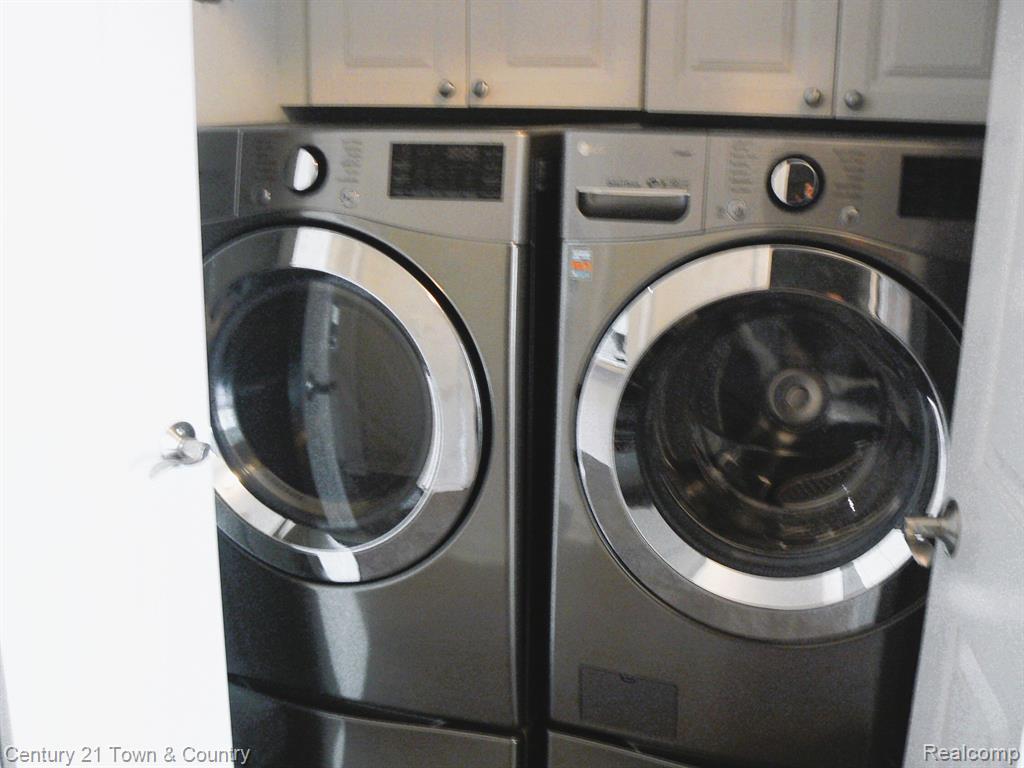 1327 S Main Street, 12, Royal Oak, MI 48067 — Photo 15
