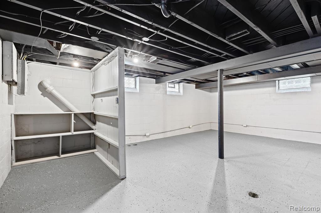 18935 Mansfield Street, Detroit, MI 48235 — Photo 32