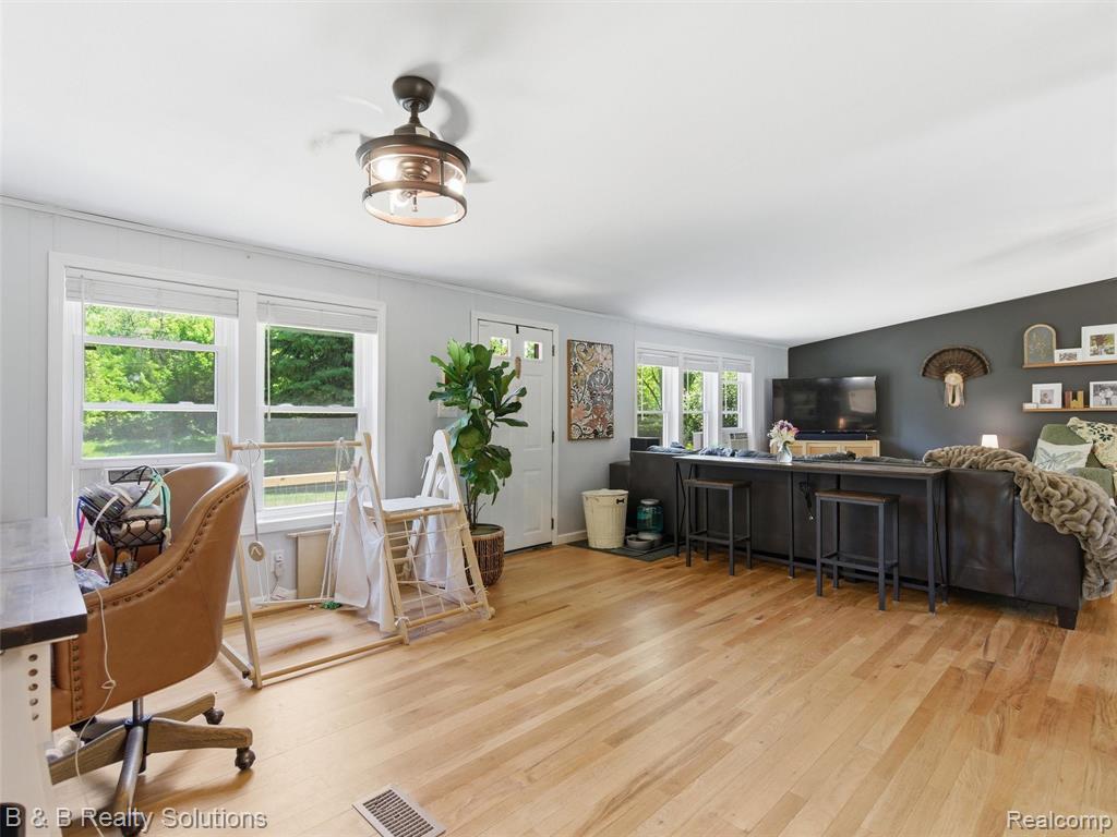 60455 Bates Road, New Haven, MI 48048 — Photo 36